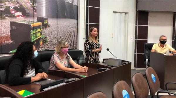 Secretaria de Assistência Social apresenta ações ao Poder Legislativo