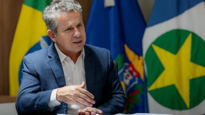 Mauro veta sistema solar em prédios públicos, fornecimento de absorventes em escolas e estadualização de estrada