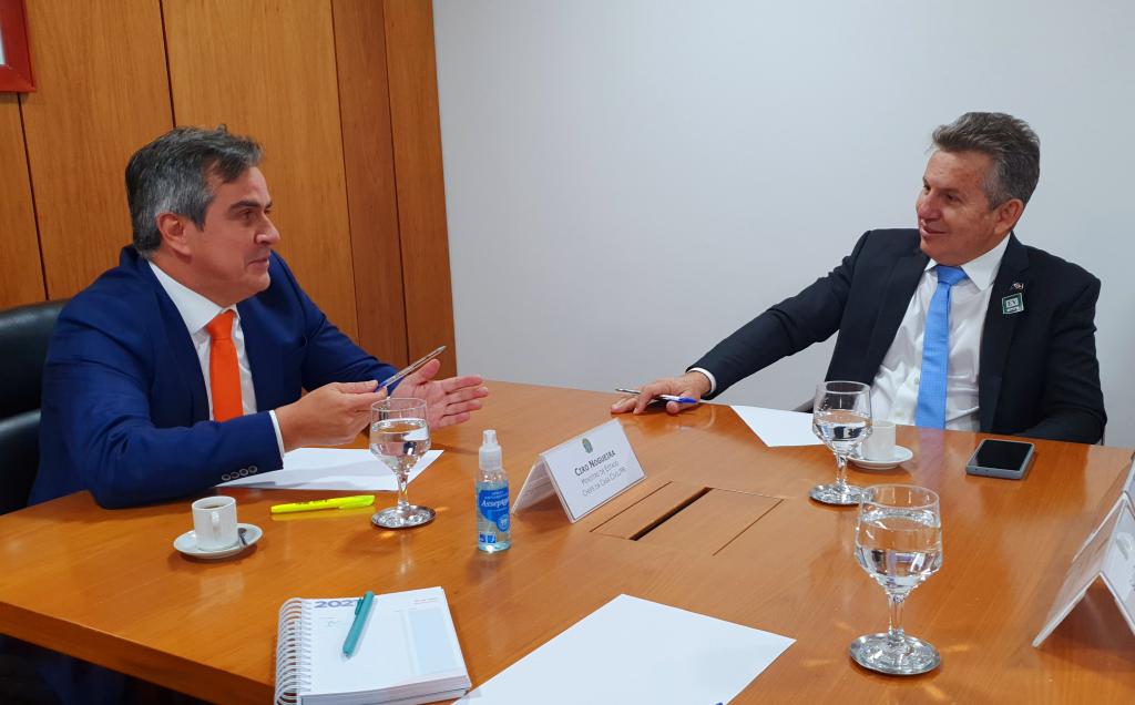 Ministro garante a governador “segurança jurídica total” para Ferrovia Estadual