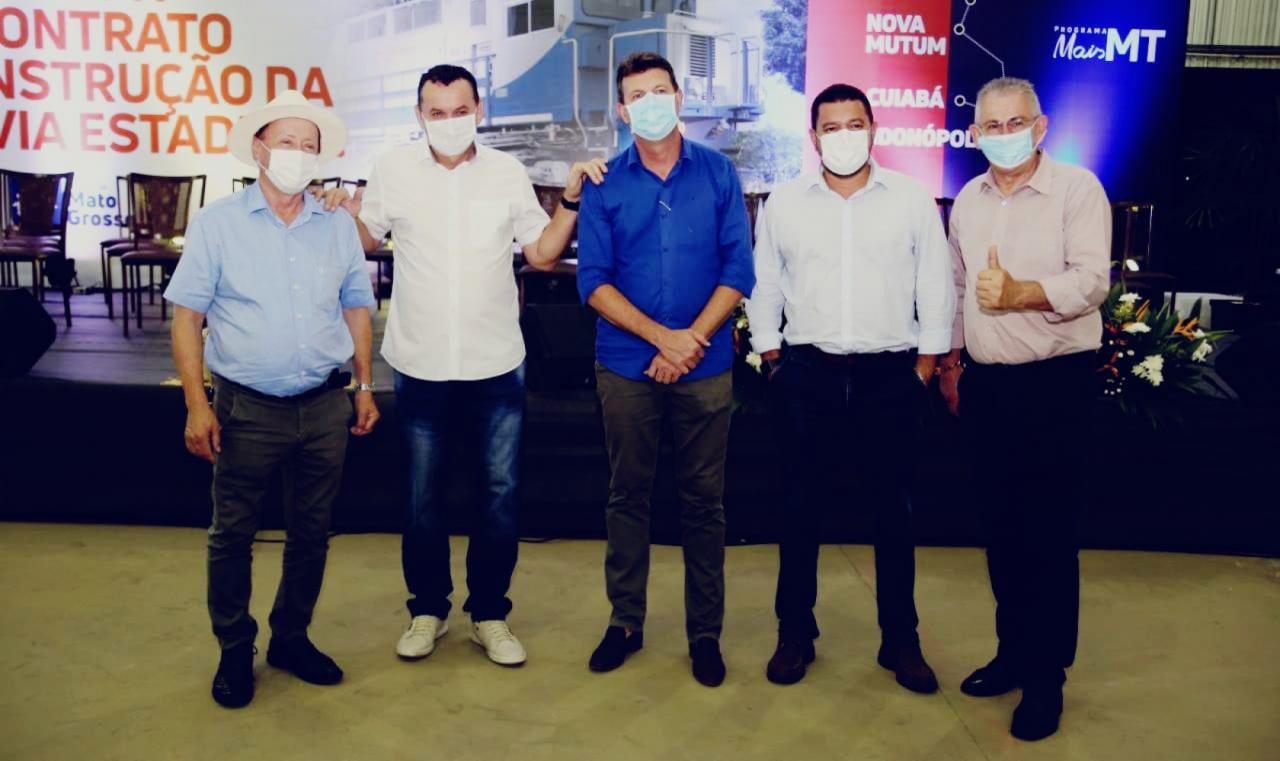 Prefeito de Dorner e Ari Lafin participa de ato para implantação de ferrovia em MT e solicita inclusão de Sorriso e Sinop