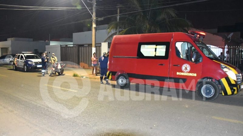 Homem morre após levar choque e bater cabeça em pedra