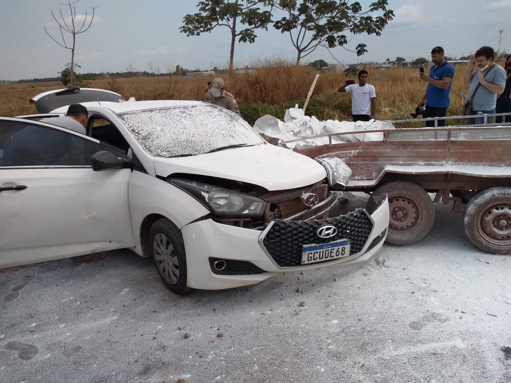 Sinop: Forte impacto com carretinha deixa pessoas feridas
