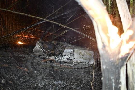 Gol capota em rodovia de MT, pega fogo e motorista morre queimado
