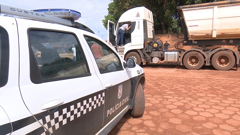 Sorriso: Motorista é encontrado morto dentro de carreta em estacionamento de posto de combustível