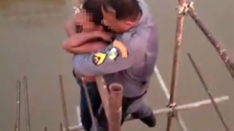 PM evita que mulher se jogue de ponte em construção na Capital