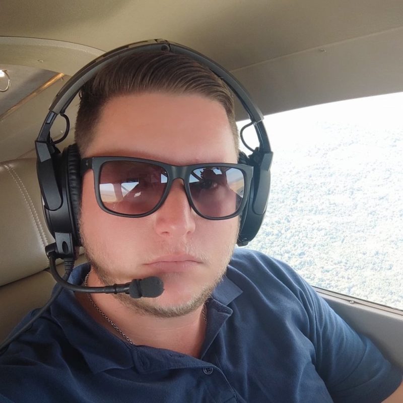Piloto de 29 anos fica com 95% do corpo queimado após queda de avião agrícola em fazenda de MT