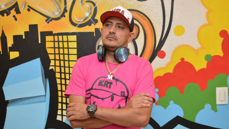 DJ André Master que iria se apresentar em  Sorriso é executado na frente de amigos