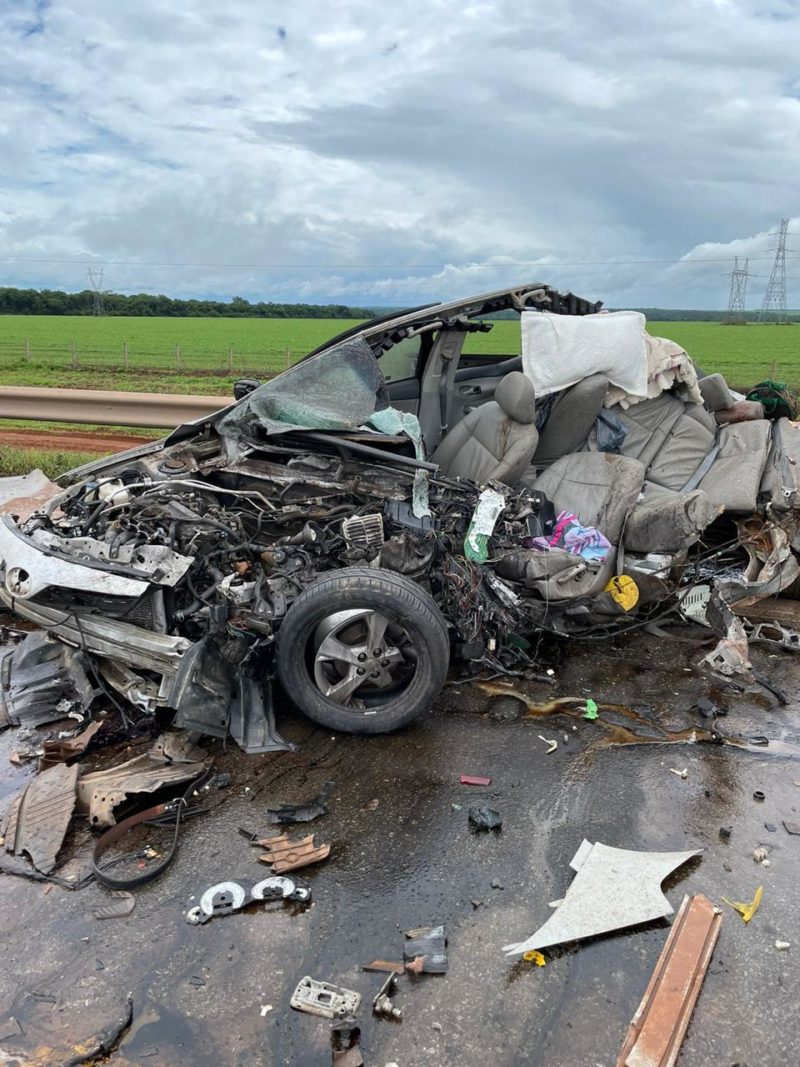 Morador de Sorriso morre em acidente na BR-163 em Lucas do Rio Verde , a esposa está no hospital, rodovia está liberada