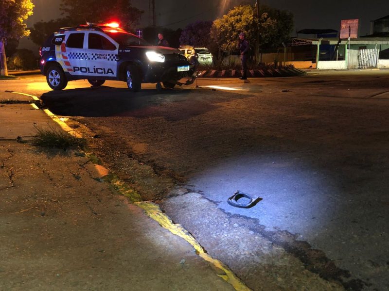 Sorriso: Motociclista foge da PM, é colide na viatura e acaba preso com drogas