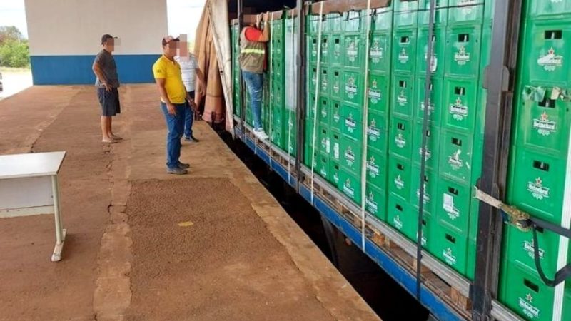 Carga com 26 mil cervejas Heineken é apreendida sem nota fiscal