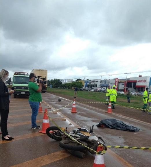 Funcionária de transportadora morre atropelada em rodovia em Sinop