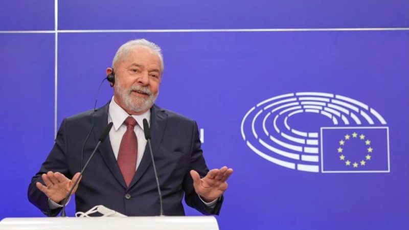 Lula discursa no Parlamento Europeu e ataca Bolsonaro