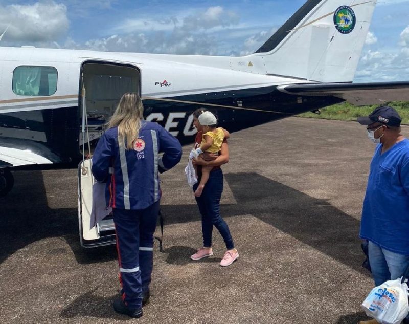 Avião é acionado para salvar bebê com chave cravada na cabeça em Peixoto de Azevedo