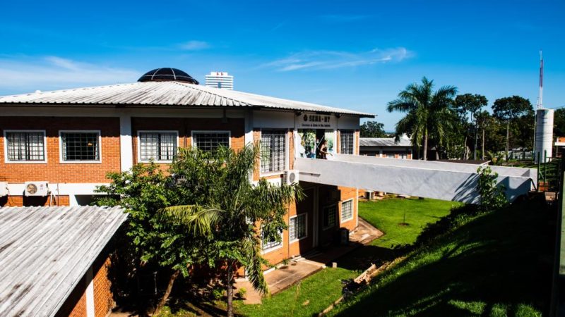 Estado abre seletivo em MT com salários de até R$ 10 mil