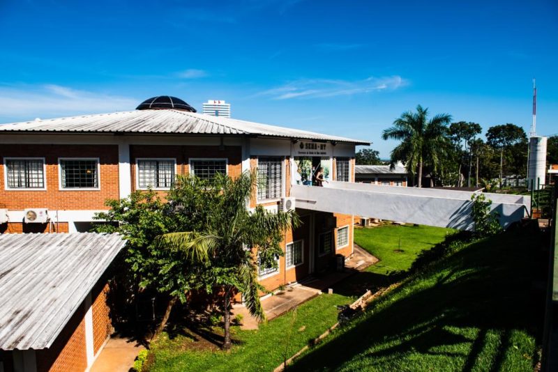 Estado abre seletivo em MT com salários de até R$ 10 mil
