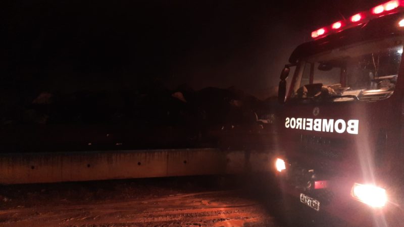 Algodoeira tem prejuízo de R$ 2 milhões após Raio provoca incêndio em algodoeira em Lucas do Rio Verde